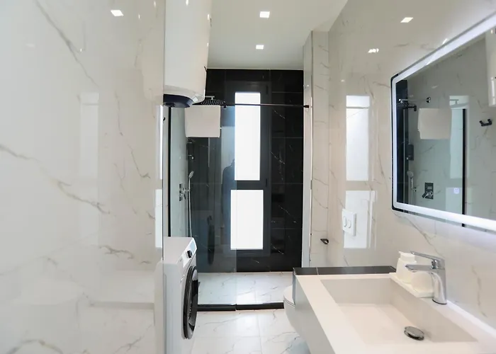 La Dimora Azzurra Aparthotel