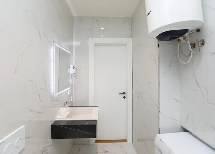 La Dimora Azzurra Aparthotel