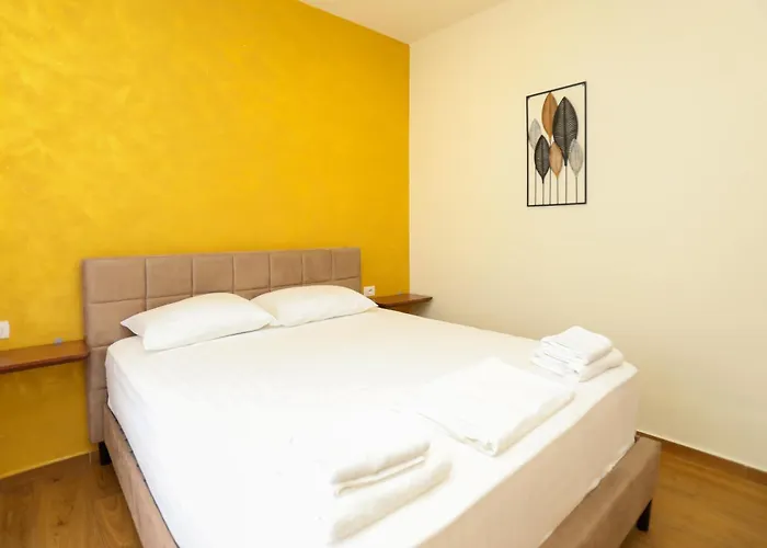 La Dimora Azzurra Aparthotel 3*